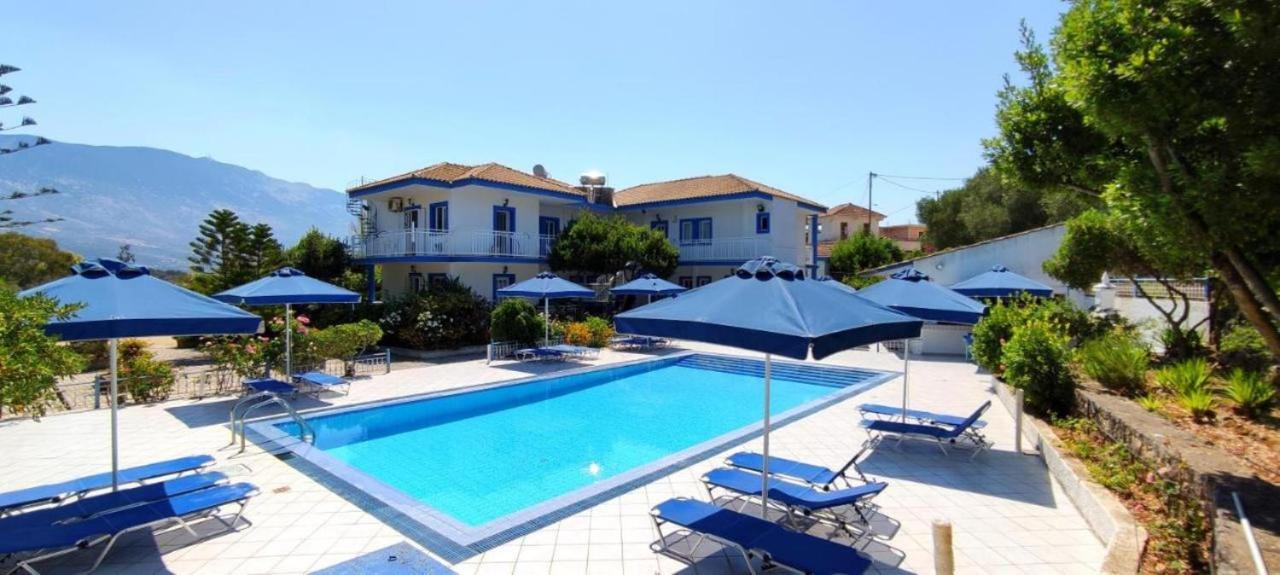 Blue White Apartments - Kefallonia Poolside Retreats Spartià Eksteriør bilde