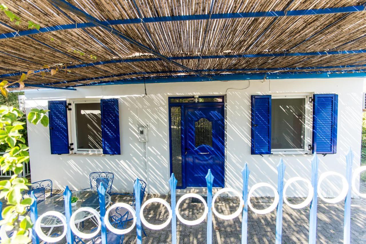 Blue White Apartments - Kefallonia Poolside Retreats Spartià Eksteriør bilde