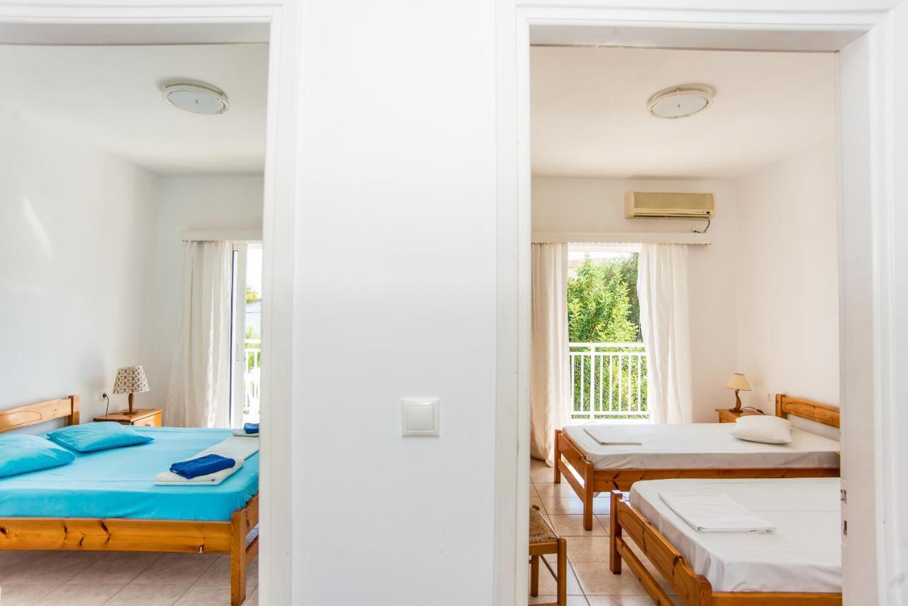 Blue White Apartments - Kefallonia Poolside Retreats Spartià Eksteriør bilde