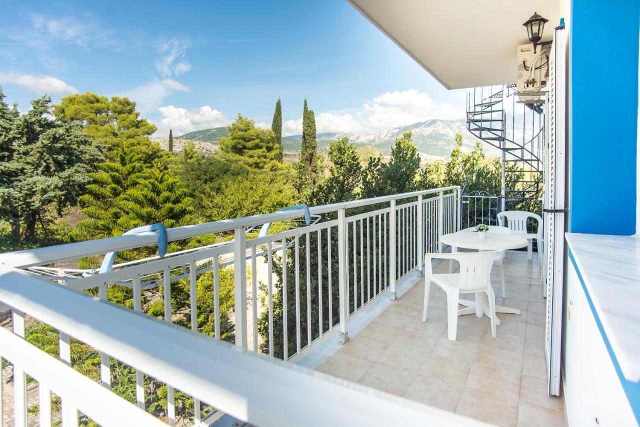 Blue White Apartments - Kefallonia Poolside Retreats Spartià Eksteriør bilde